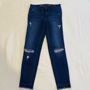 Juicy Couture distressed Skinny Jean in blue
